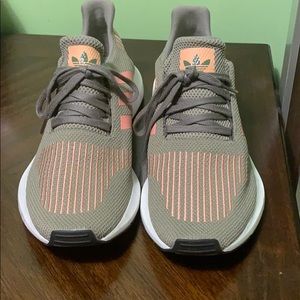 Adidas Swift Run Sneakers (Olive Green and Peach)